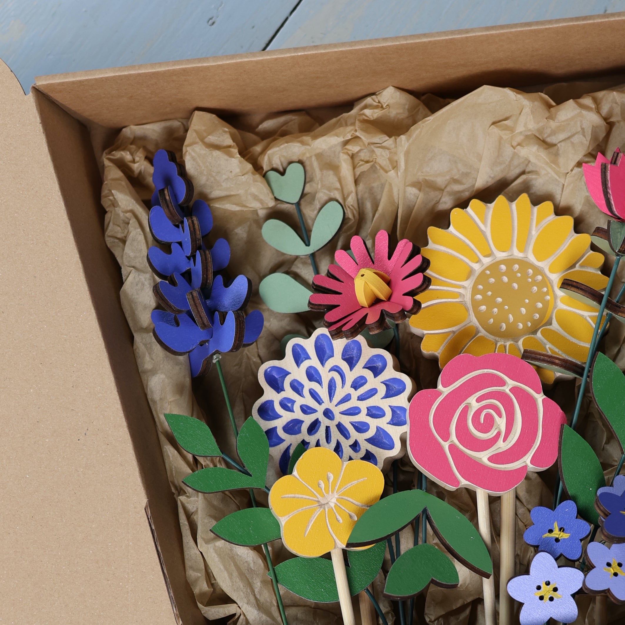 Happy Go Lucky Hand Crafted Wooden Flowers Bouquet